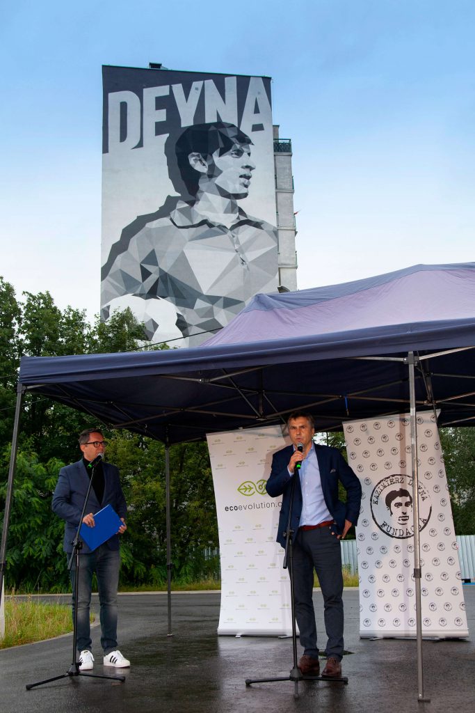 malujemymurale ekomural deyna warszawski mural knoxout